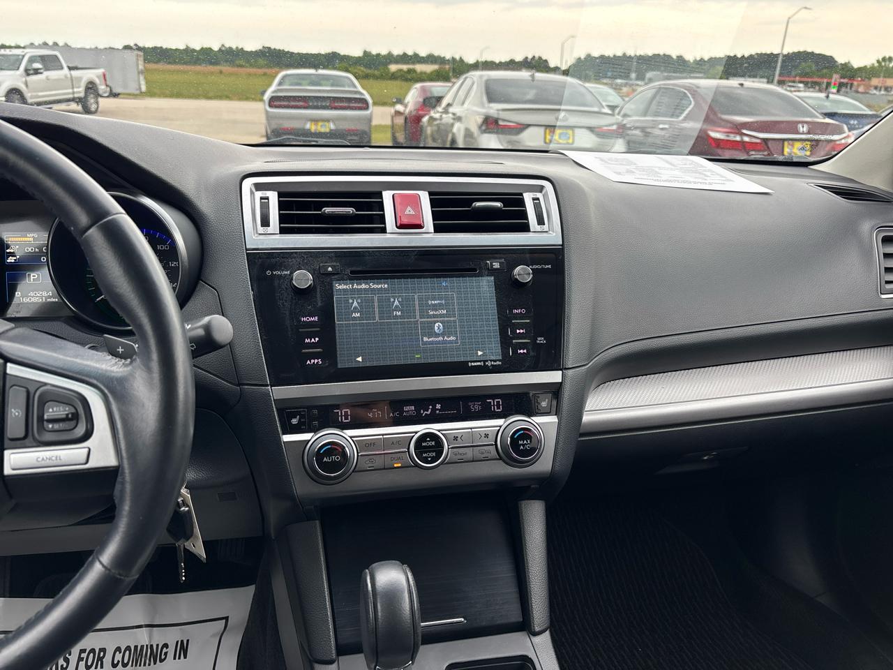 Subaru Outback 4dr Wgn 2.5i Premium 2015