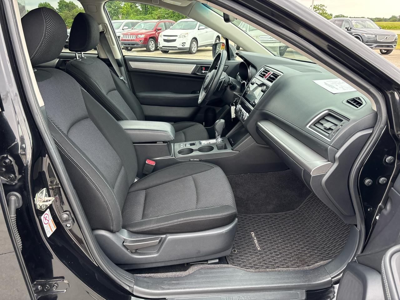 Subaru Outback 4dr Wgn 2.5i Premium 2015