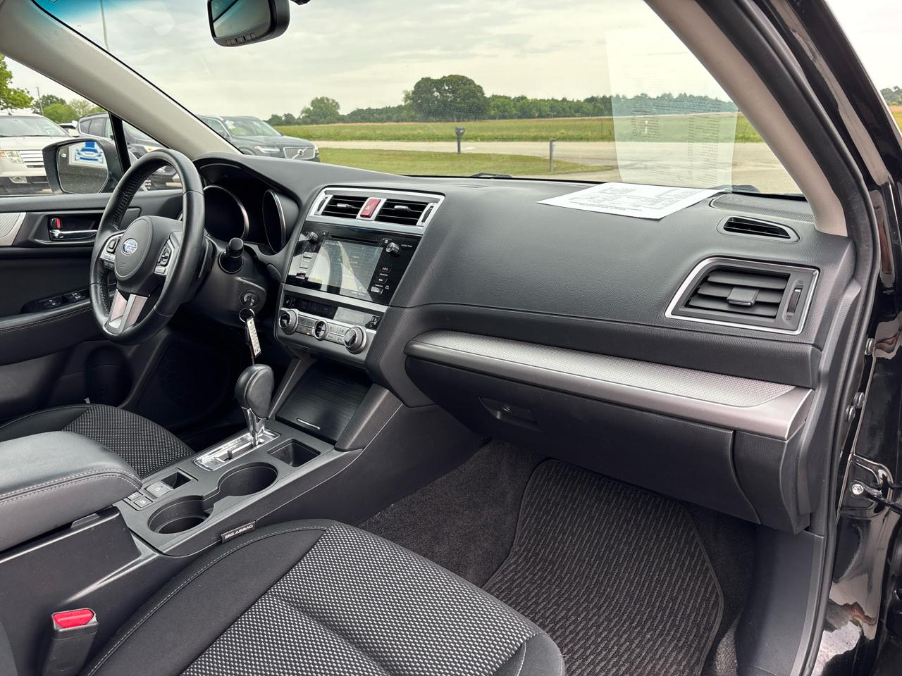 Subaru Outback 4dr Wgn 2.5i Premium 2015
