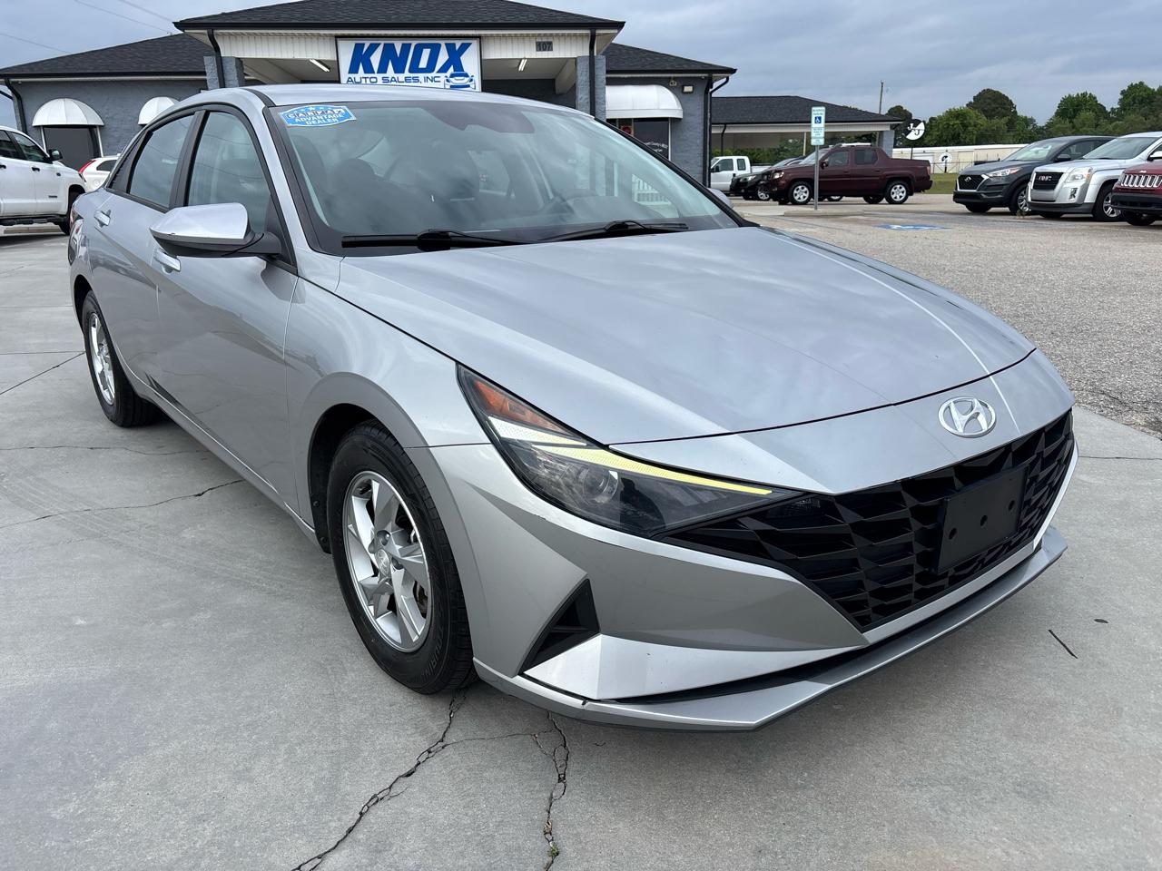 Hyundai Elantra SE IVT 2021