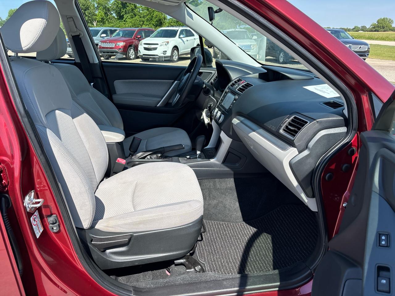Subaru Forester 2.5i CVT 2017