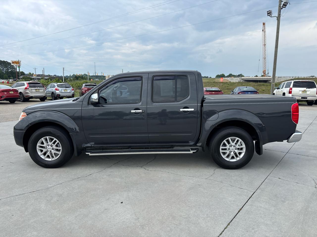 Nissan Frontier 2WD Crew Cab SWB Auto SV 2015