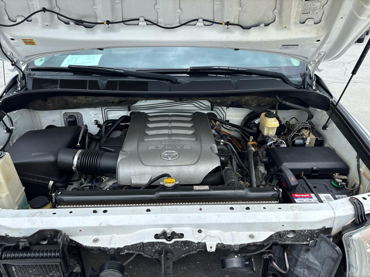 Toyota Tundra 2WD Truck Double Cab 5.7L V8 6-Spd AT SR5 (Natl) 2010