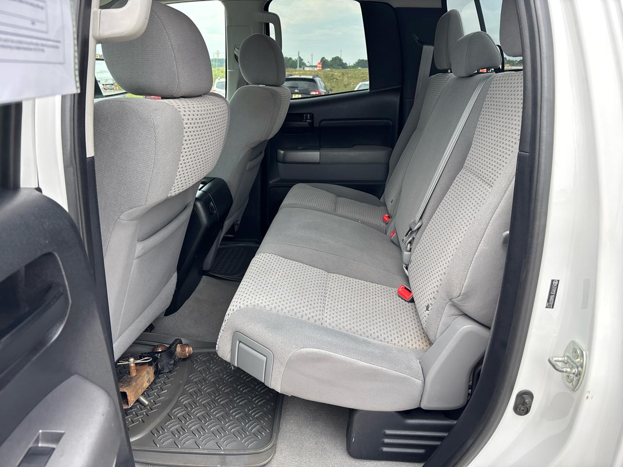 Toyota Tundra 2WD Truck Double Cab 5.7L V8 6-Spd AT SR5 (Natl) 2010