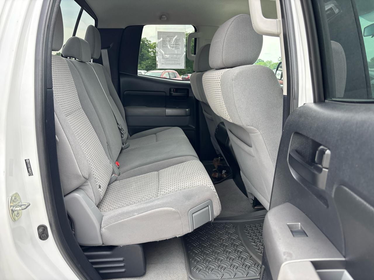Toyota Tundra 2WD Truck Double Cab 5.7L V8 6-Spd AT SR5 (Natl) 2010