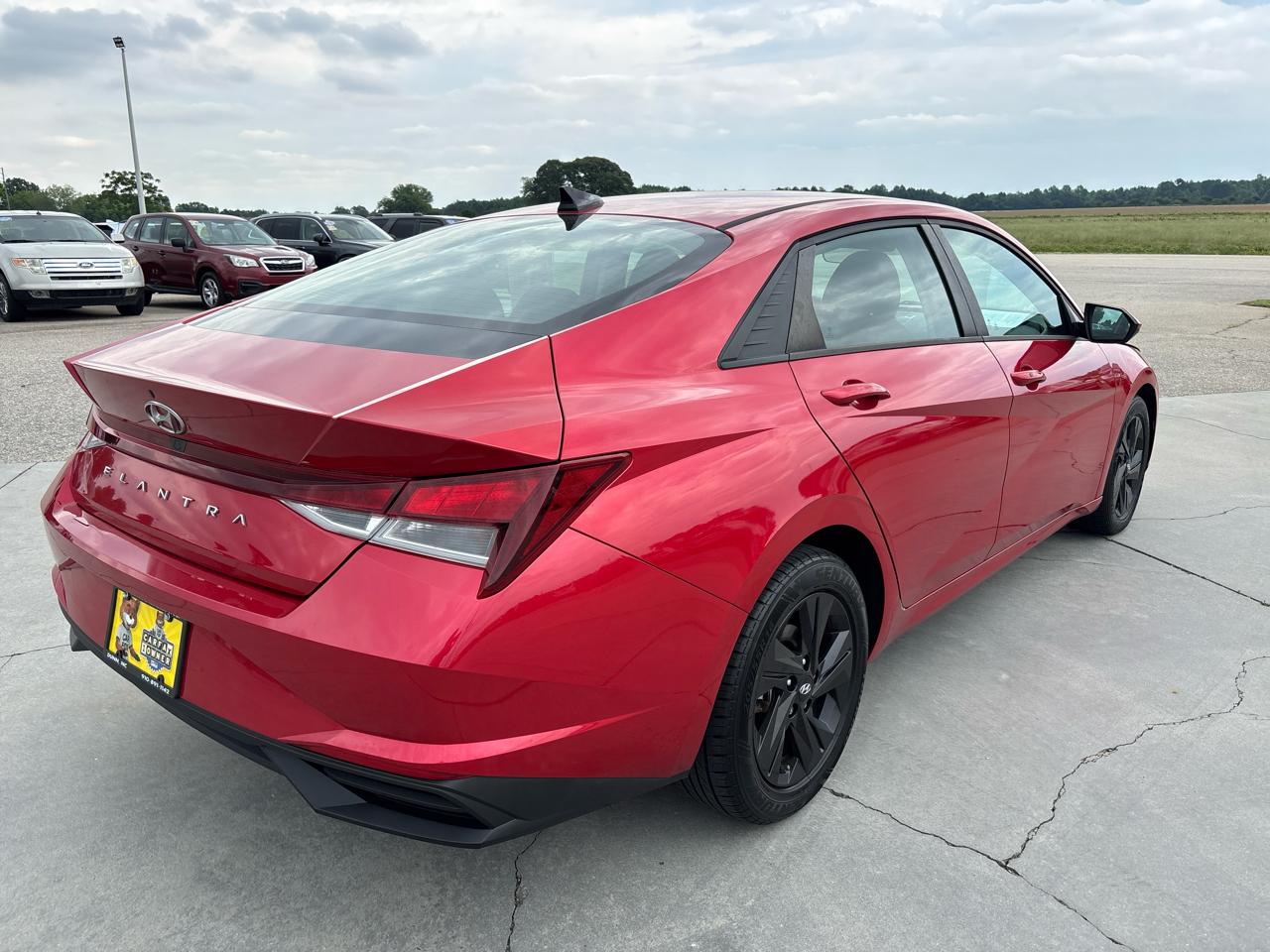 Hyundai Elantra SEL IVT 2021