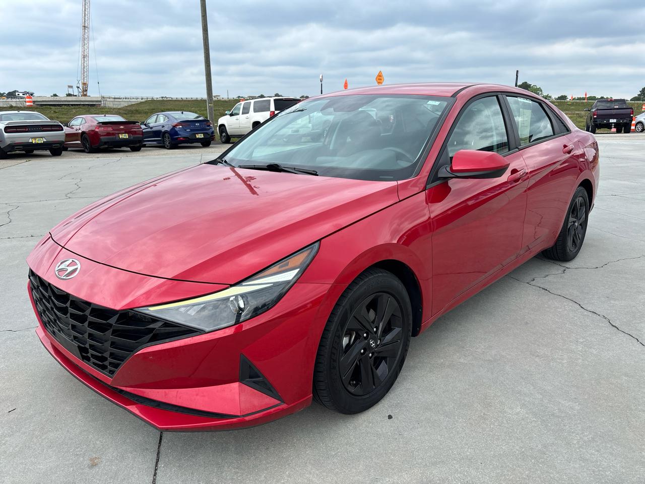 Hyundai Elantra SEL IVT 2021