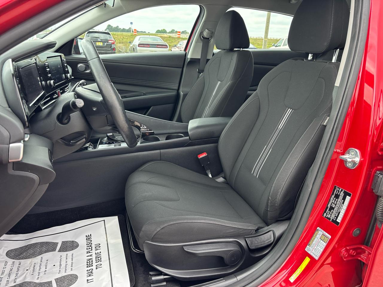 Hyundai Elantra SEL IVT 2021