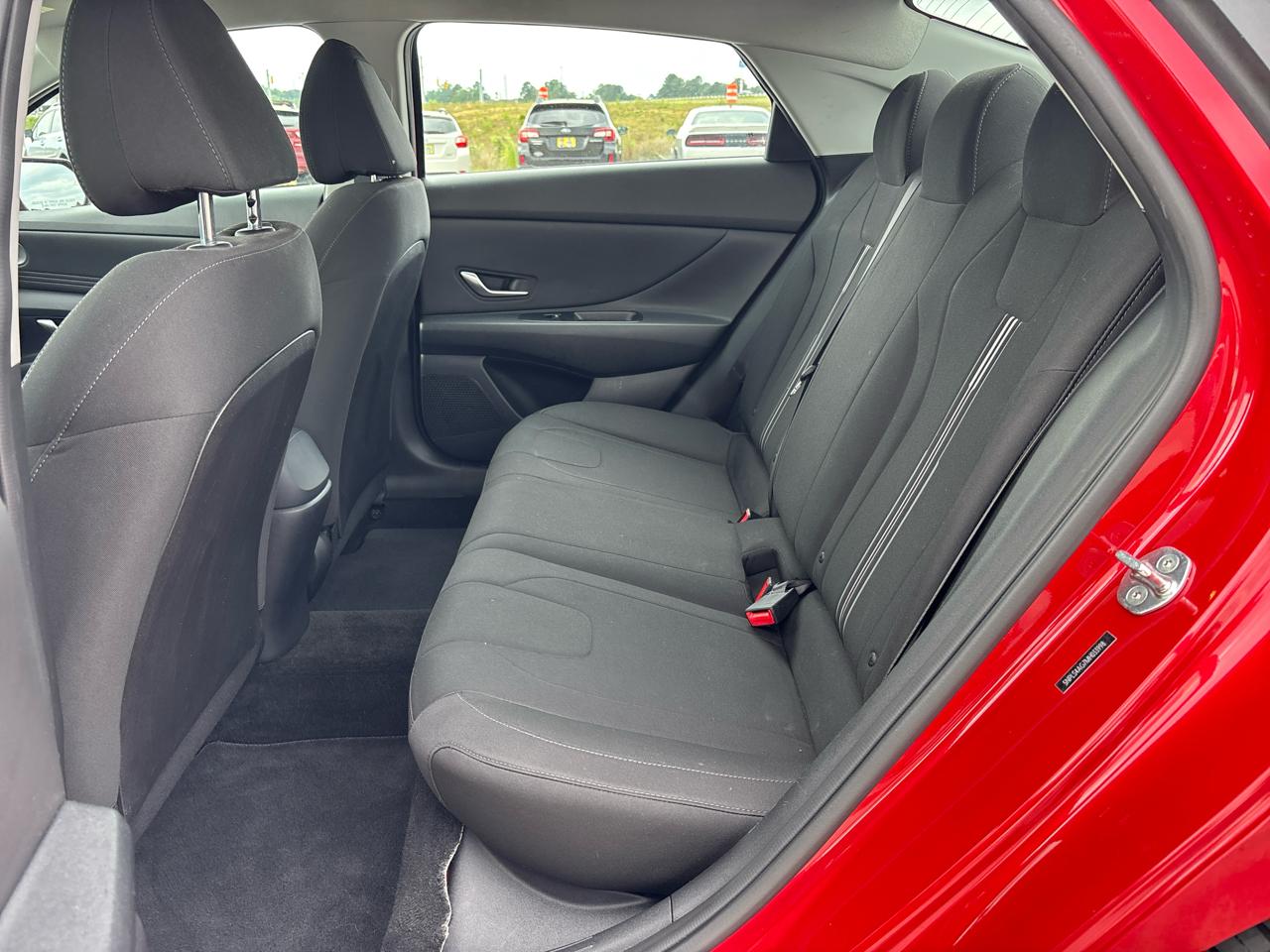 Hyundai Elantra SEL IVT 2021
