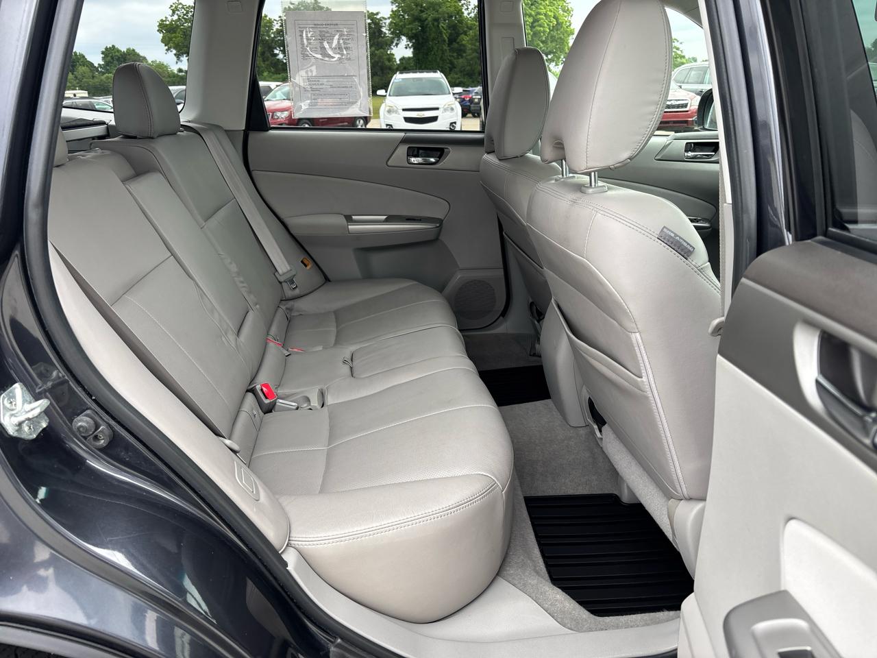 Subaru Forester 4dr Auto 2.5X Limited 2010