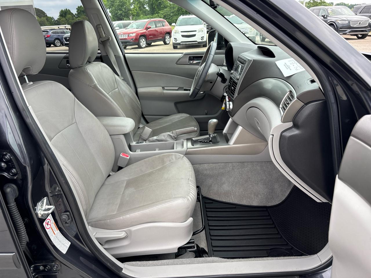 Subaru Forester 4dr Auto 2.5X Limited 2010