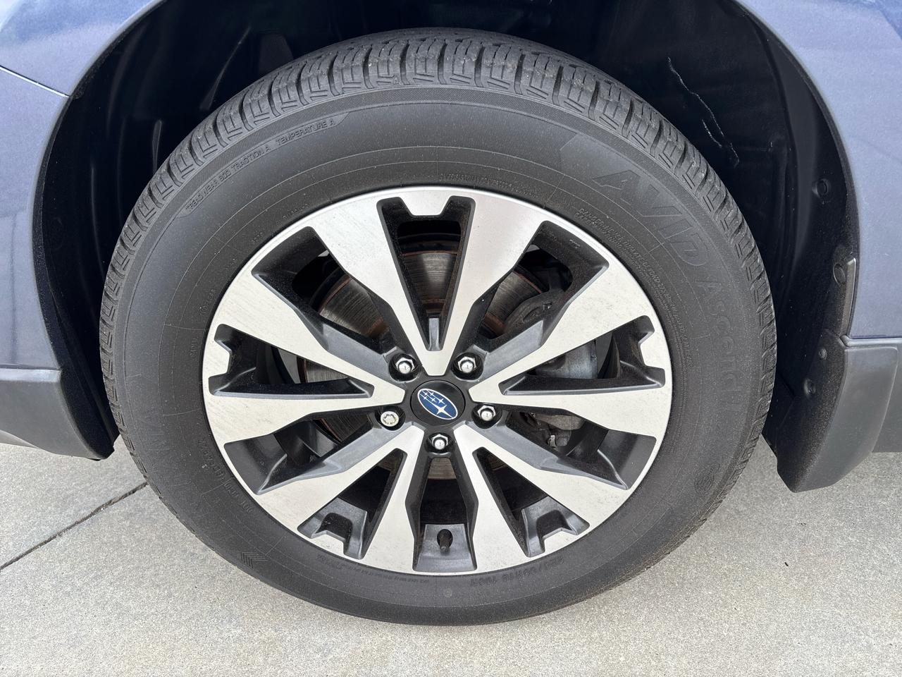 Subaru Outback 4dr Wgn 2.5i Limited PZEV 2016