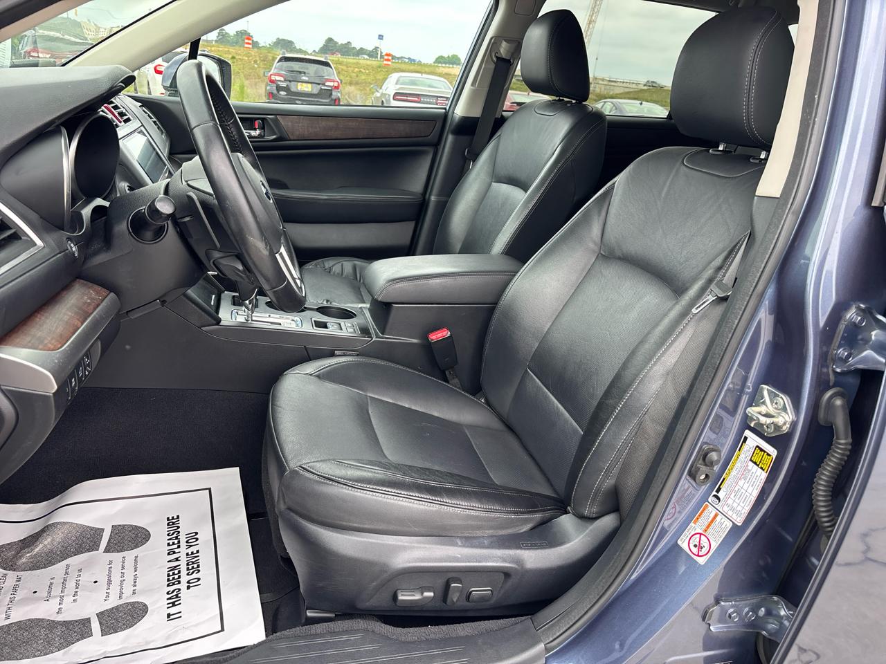 Subaru Outback 4dr Wgn 2.5i Limited PZEV 2016