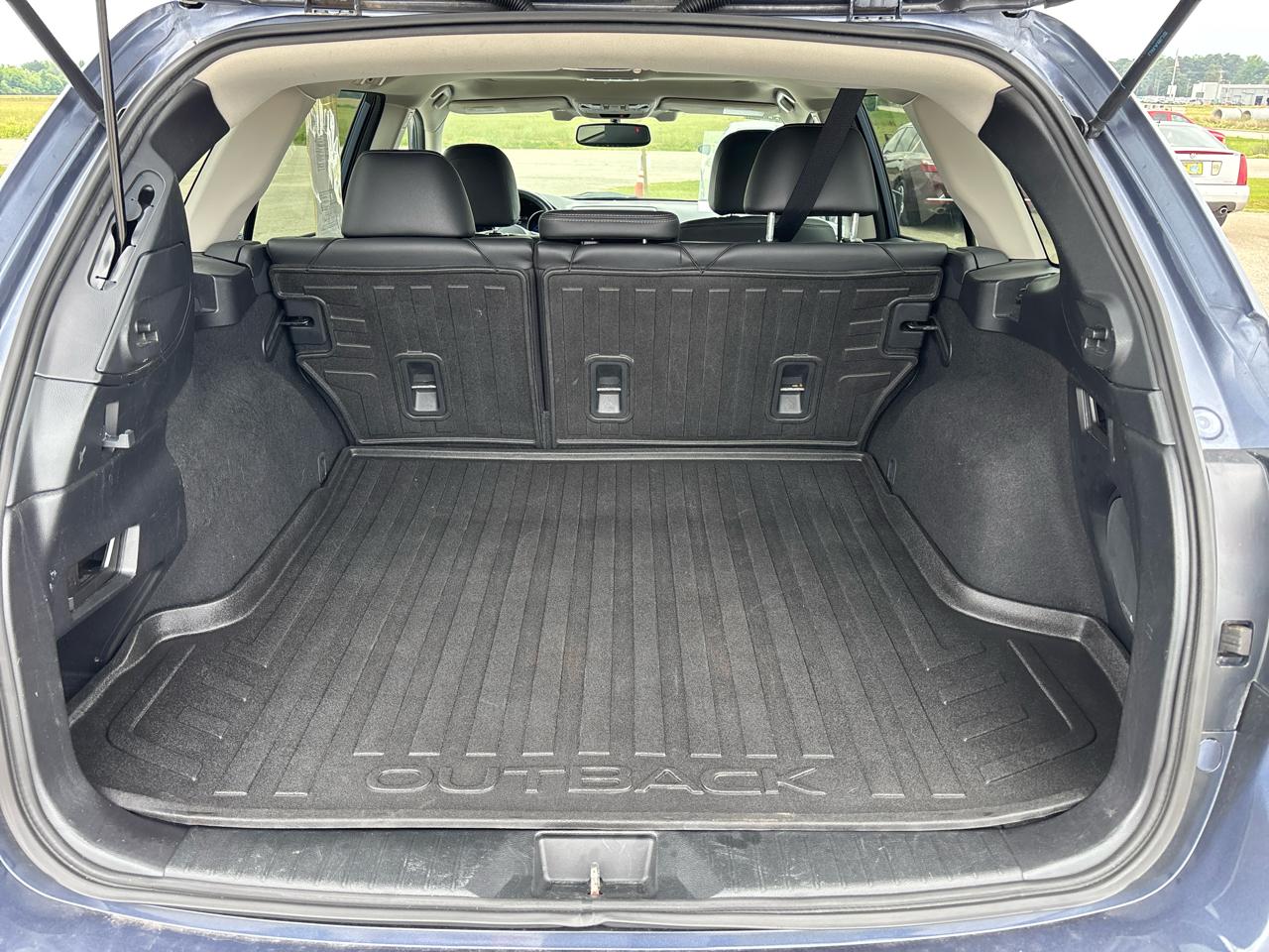 Subaru Outback 4dr Wgn 2.5i Limited PZEV 2016