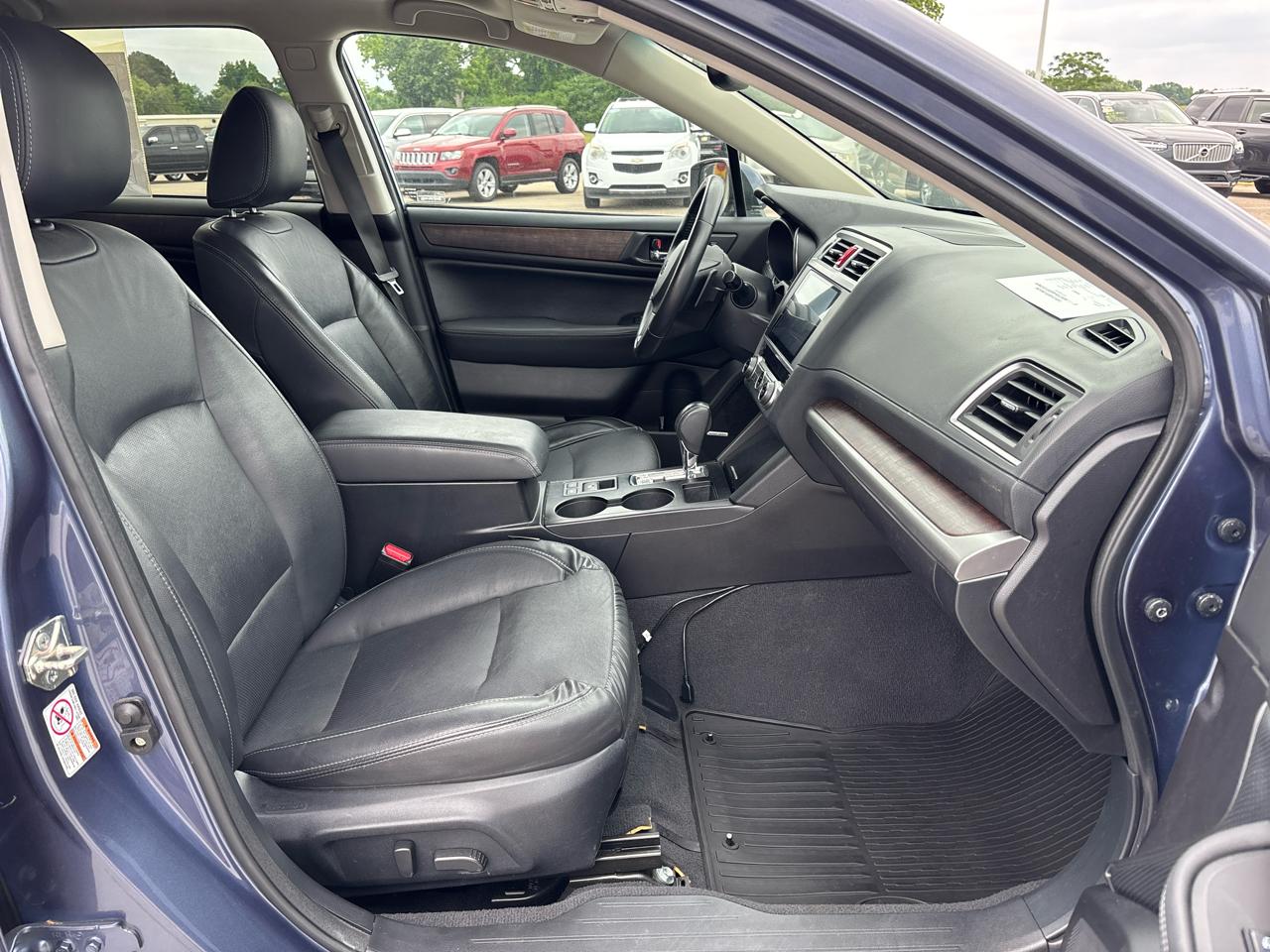 Subaru Outback 4dr Wgn 2.5i Limited PZEV 2016