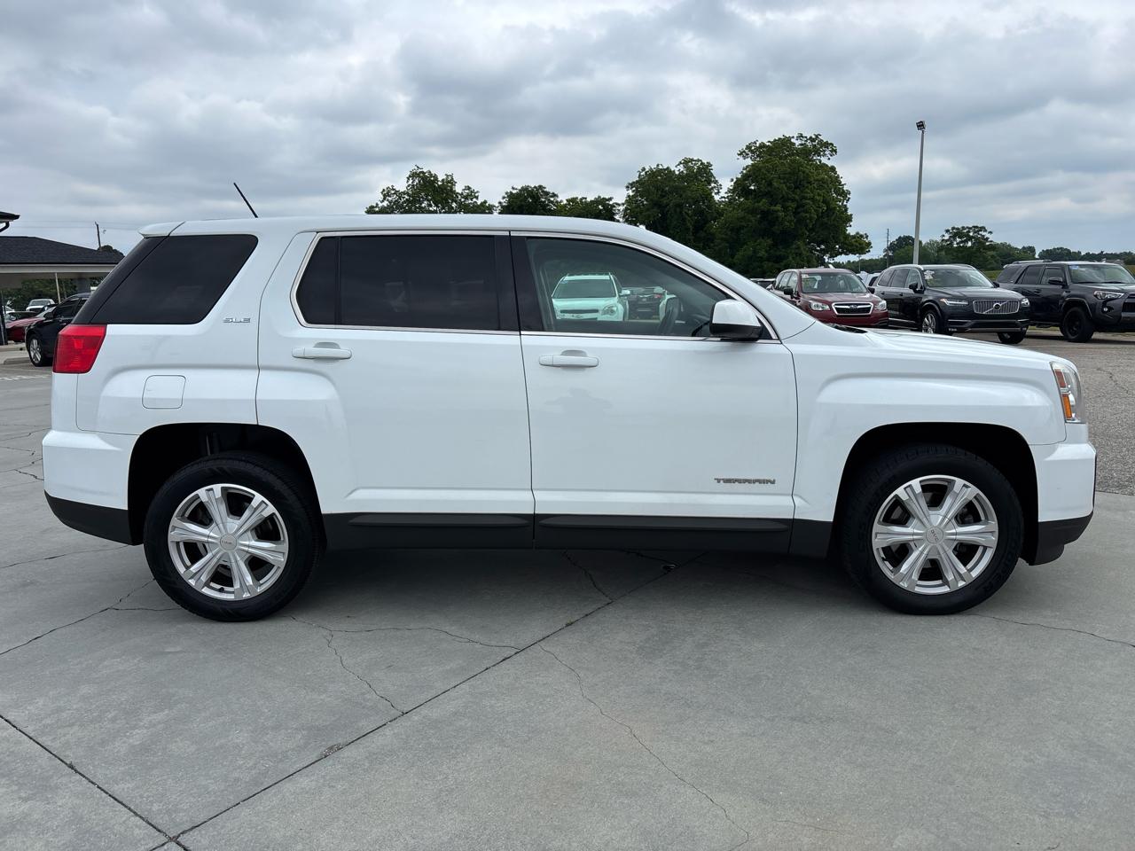 GMC Terrain FWD 4dr SLE w/SLE-1 2017