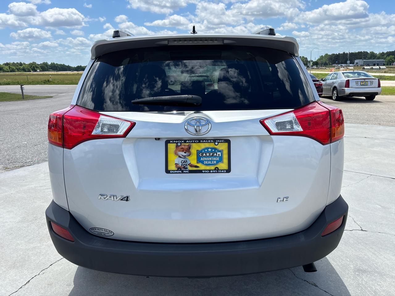Toyota RAV4 FWD 4dr LE (Natl) 2013