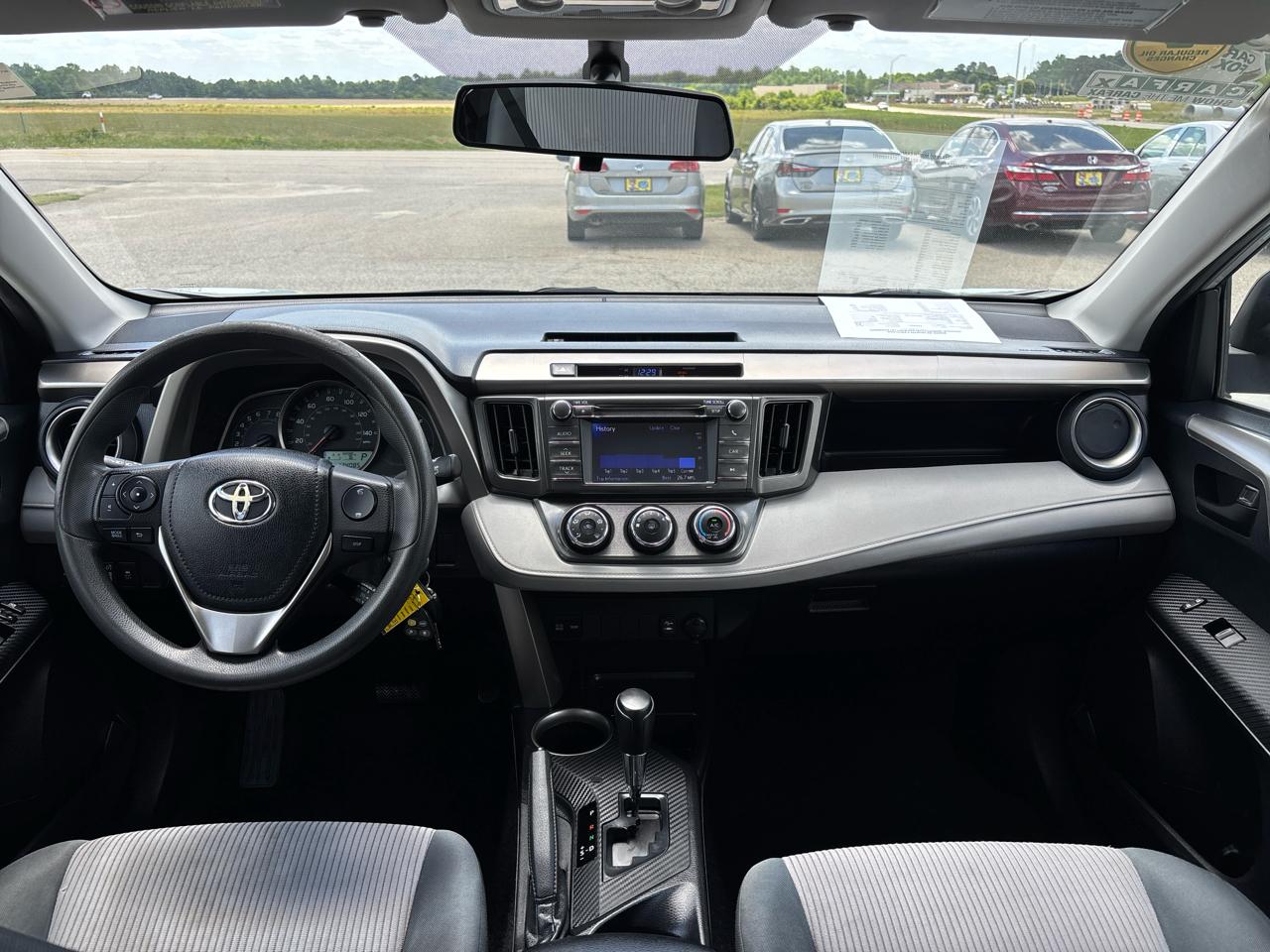 Toyota RAV4 FWD 4dr LE (Natl) 2013