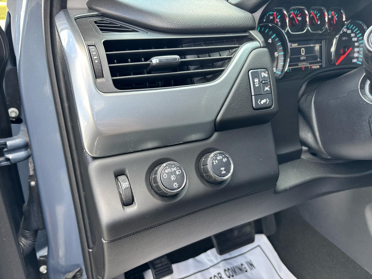 Chevrolet Tahoe 4WD 4dr LT 2016