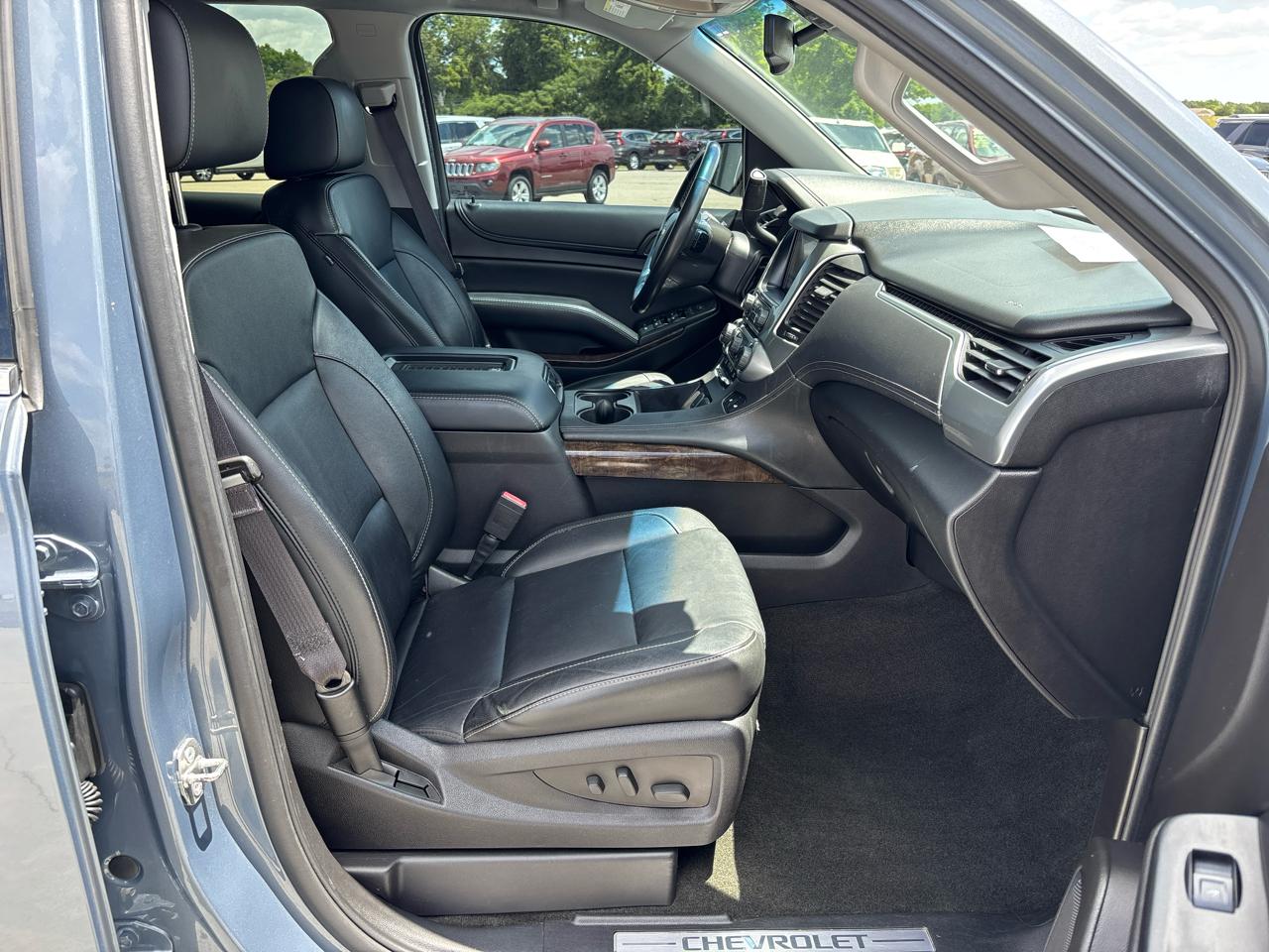Chevrolet Tahoe 4WD 4dr LT 2016
