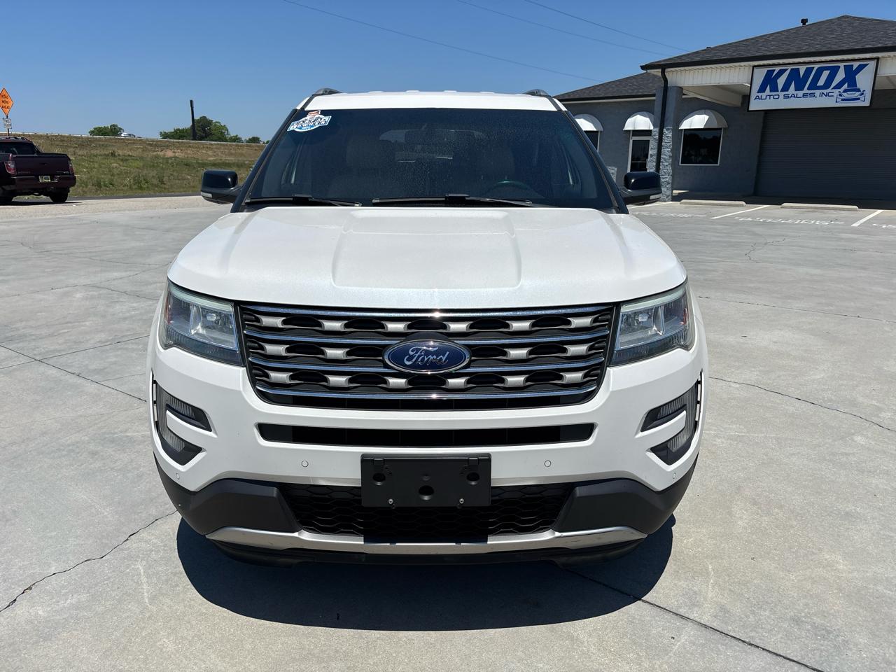 Ford Explorer FWD 4dr XLT 2016