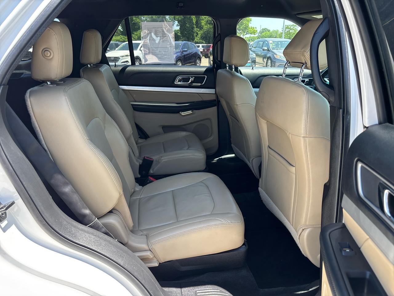 Ford Explorer FWD 4dr XLT 2016