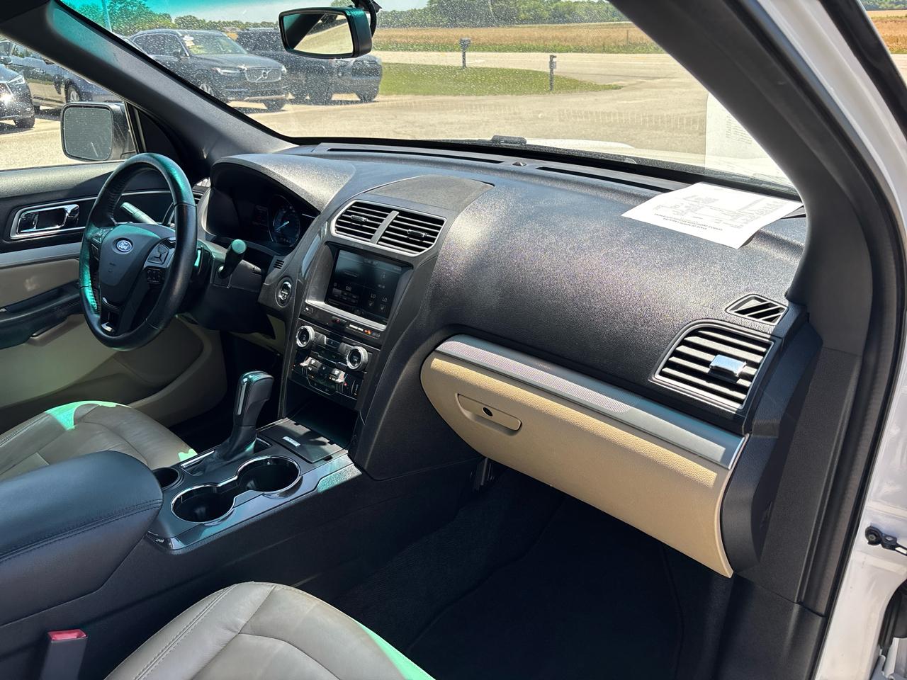 Ford Explorer FWD 4dr XLT 2016