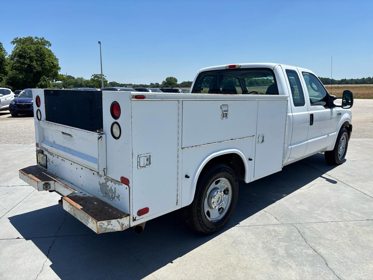 Ford Super Duty F-250 Supercab 158" XL 2006