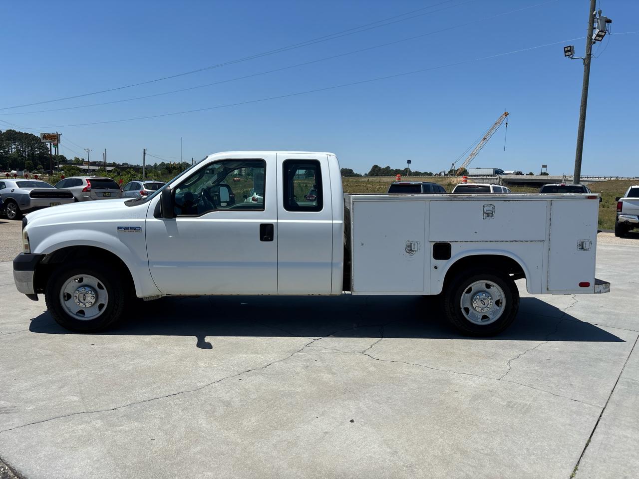 Ford Super Duty F-250 Supercab 158" XL 2006