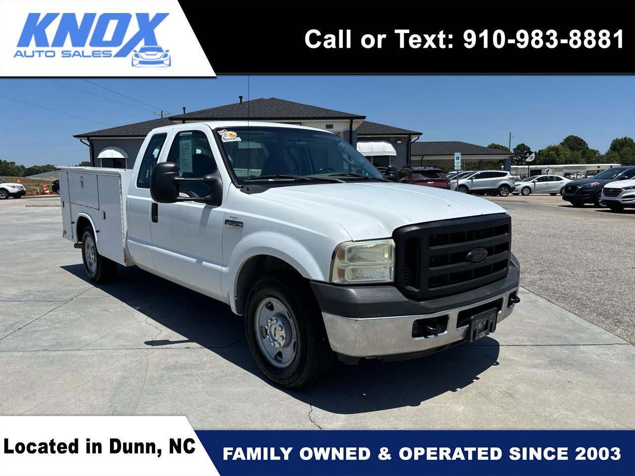 2006 Ford Super Duty F-250 Supercab 158" XL