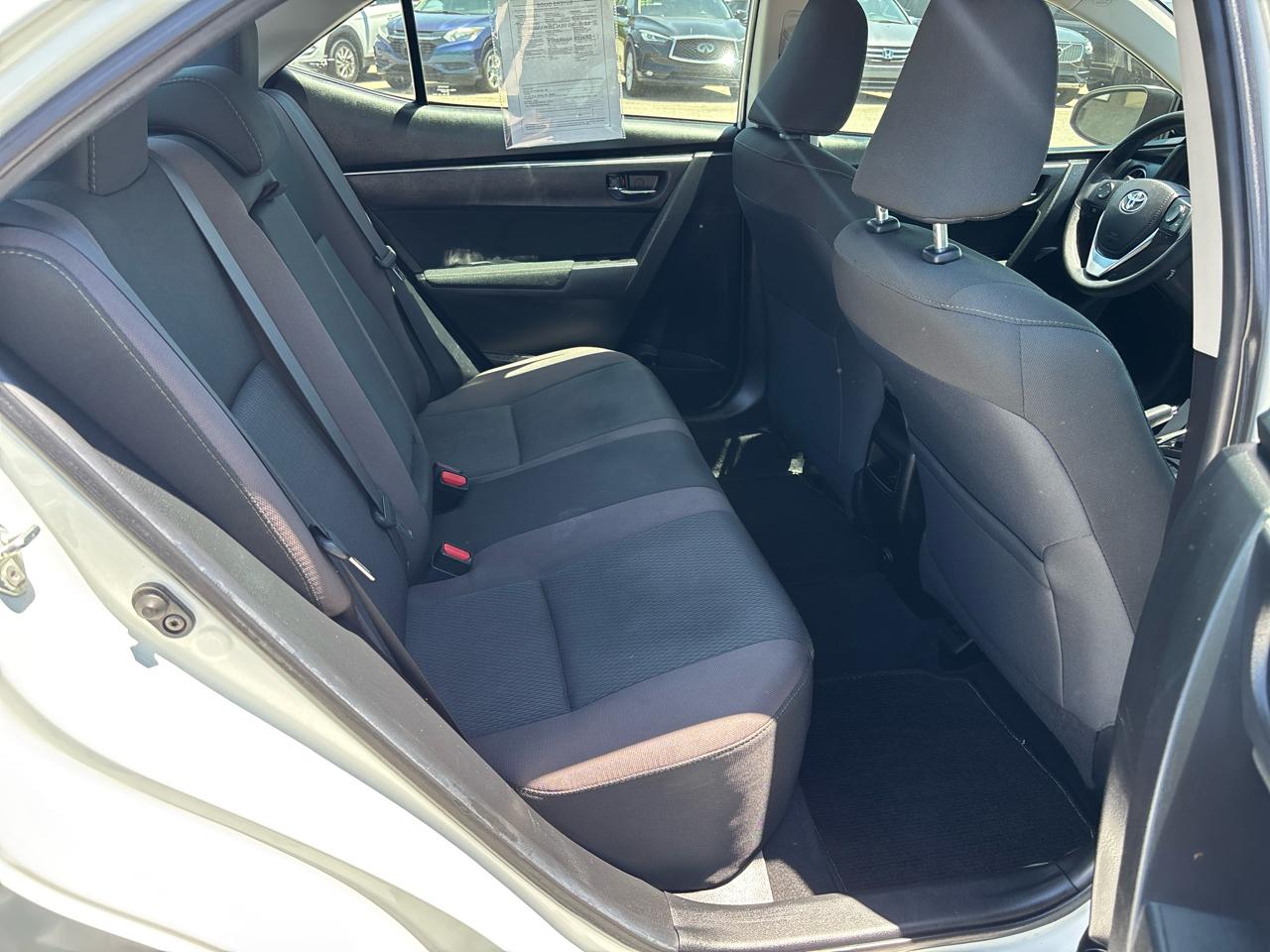 Toyota Corolla 4dr Sdn LE Auto 2018