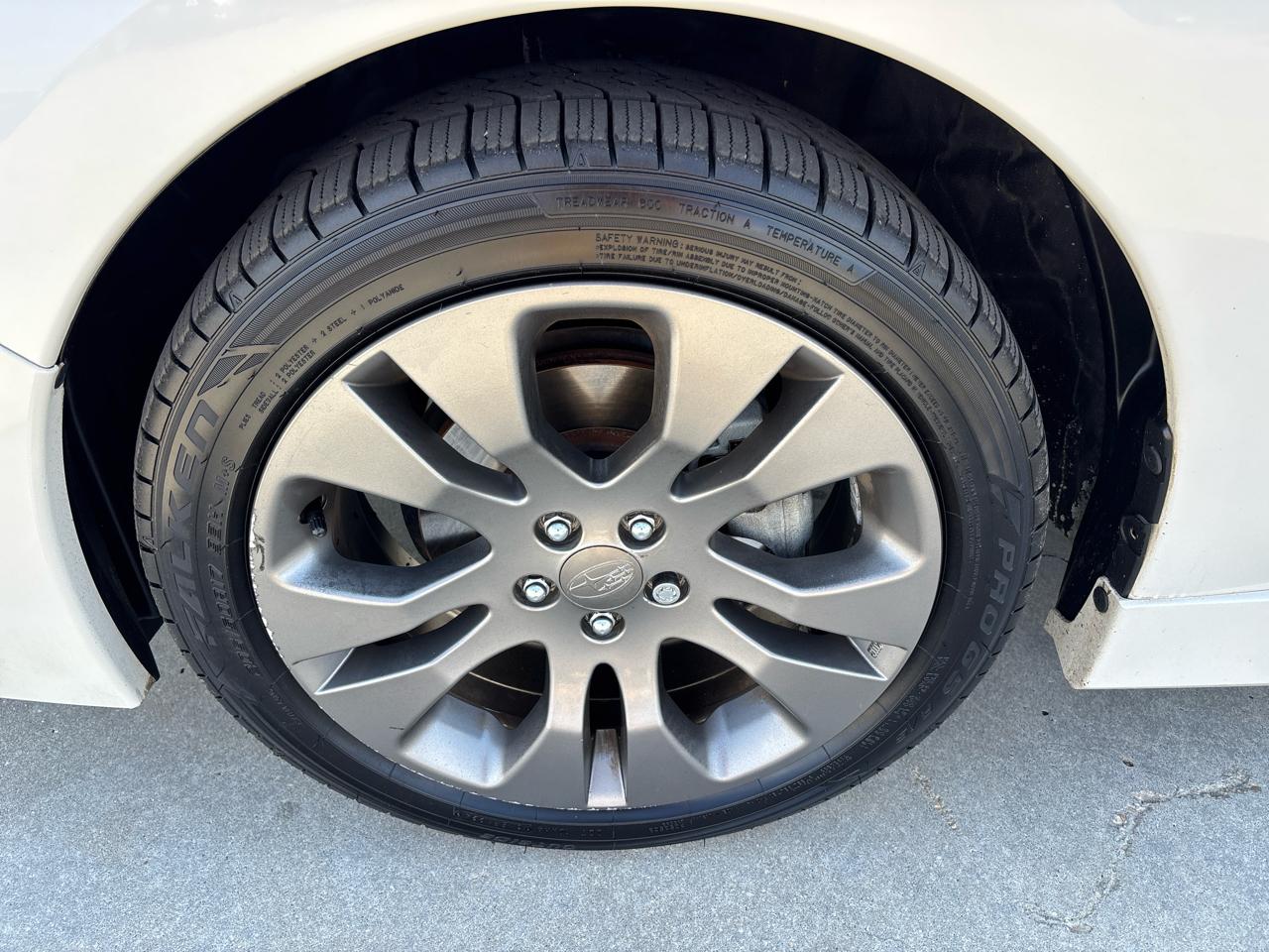 Subaru Impreza Wagon 5dr Auto 2.0i Sport Premium 2013