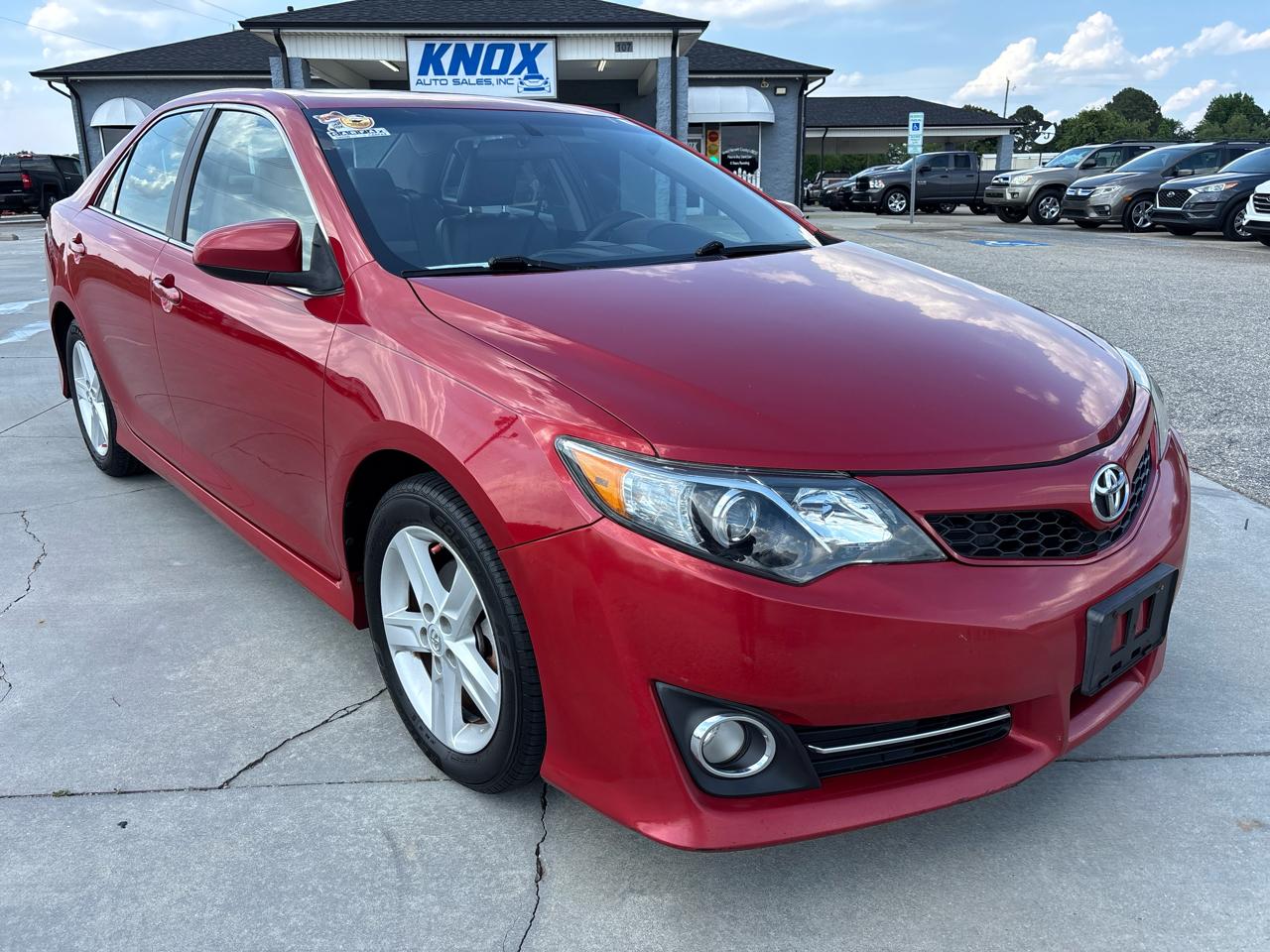 Toyota Camry 2014.5 4dr Sdn I4 Auto SE (Natl) 2013