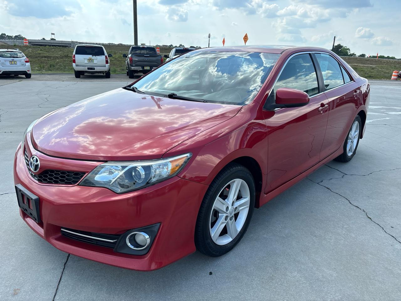 Toyota Camry 2014.5 4dr Sdn I4 Auto SE (Natl) 2013