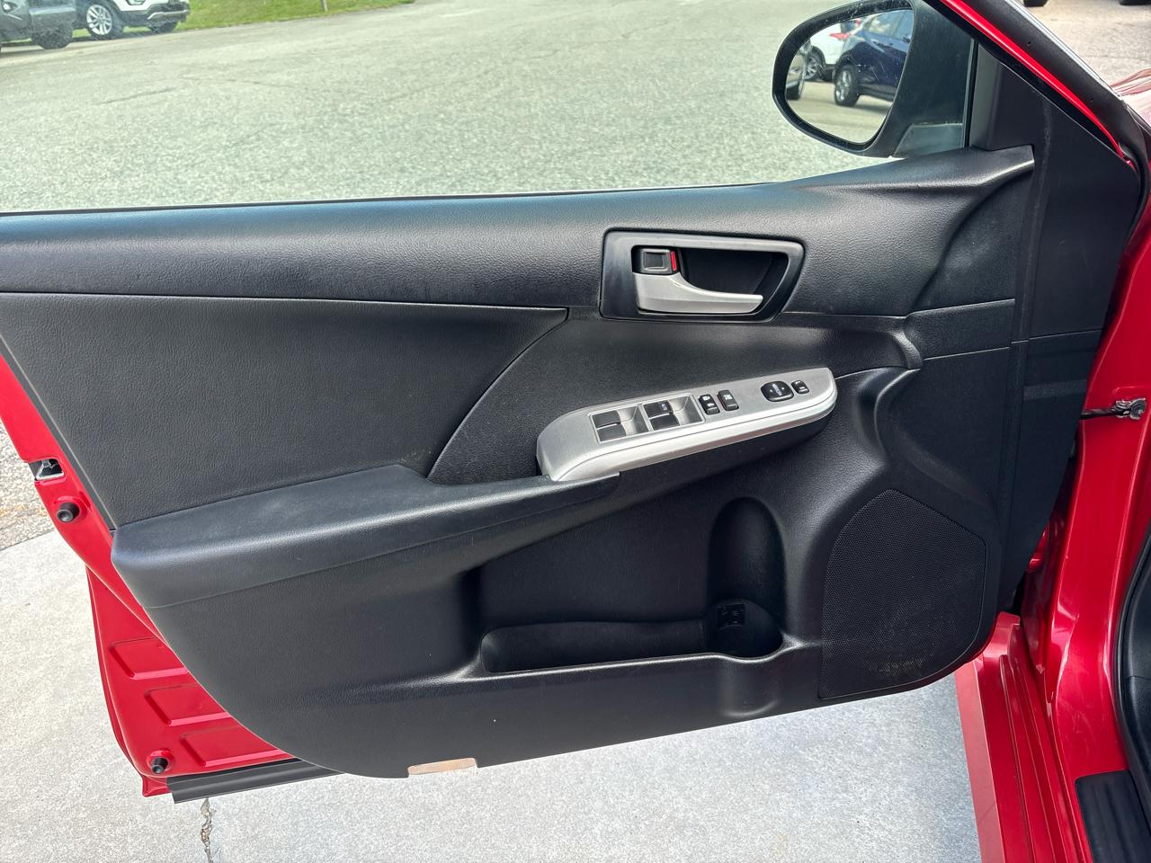 Toyota Camry 2014.5 4dr Sdn I4 Auto SE (Natl) 2013