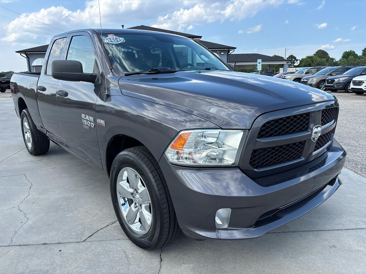 RAM 1500 Classic Express 4x4 Quad Cab 6'4" Box 2019
