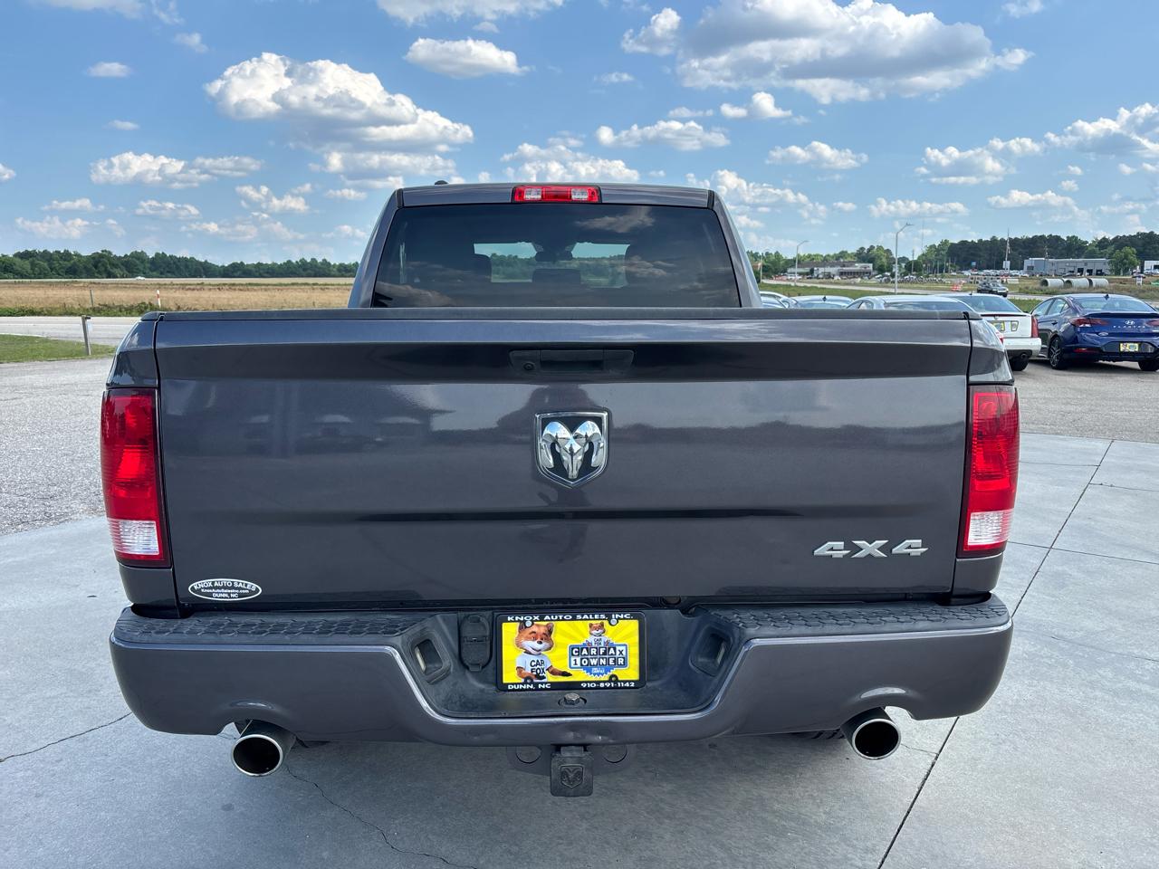 RAM 1500 Classic Express 4x4 Quad Cab 6'4" Box 2019