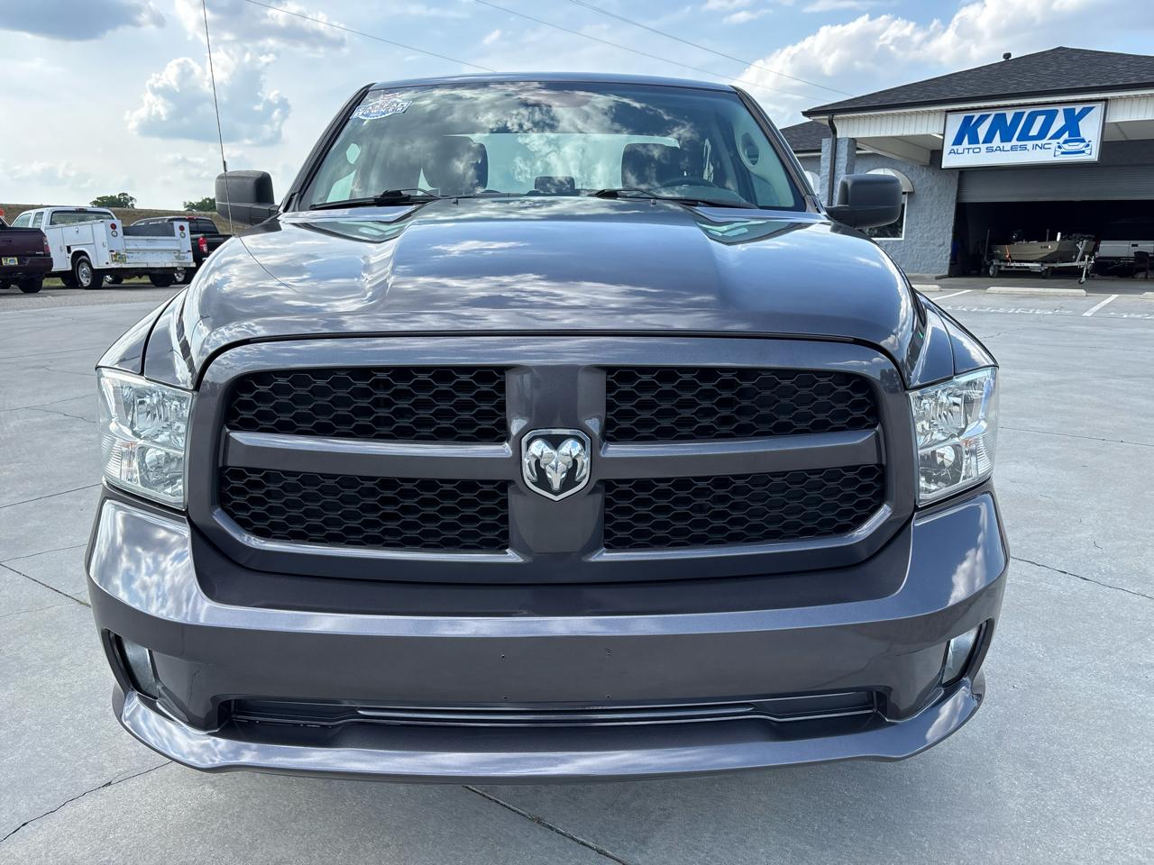 RAM 1500 Classic Express 4x4 Quad Cab 6'4" Box 2019
