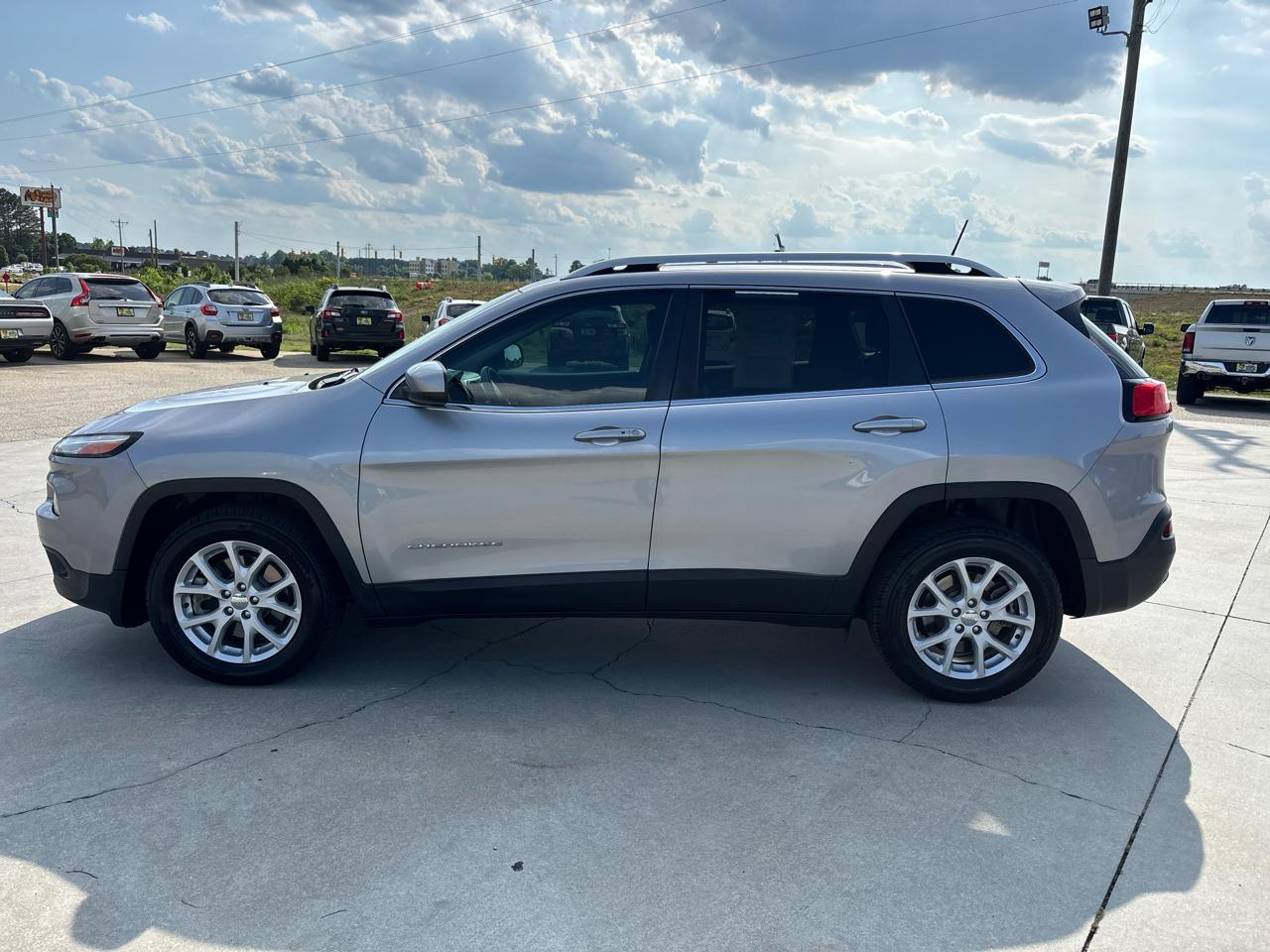 Jeep Cherokee Latitude Plus FWD 2018