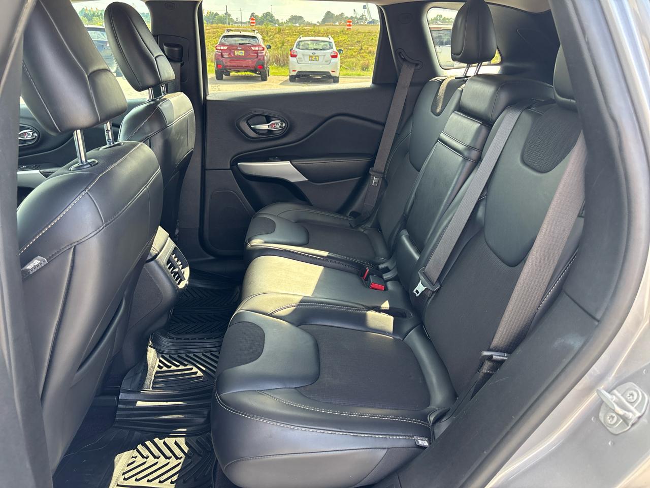 Jeep Cherokee Latitude Plus FWD 2018