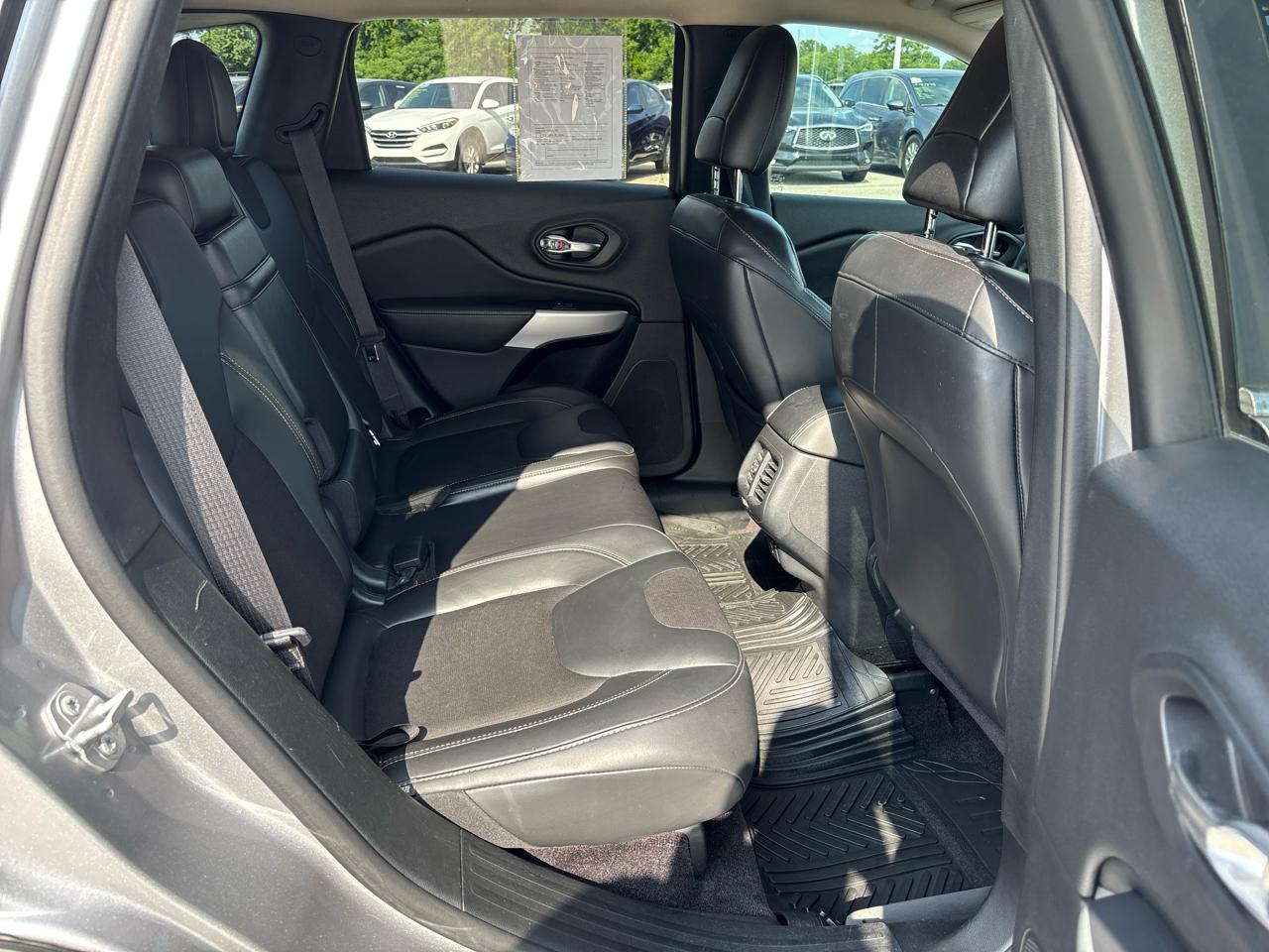 Jeep Cherokee Latitude Plus FWD 2018
