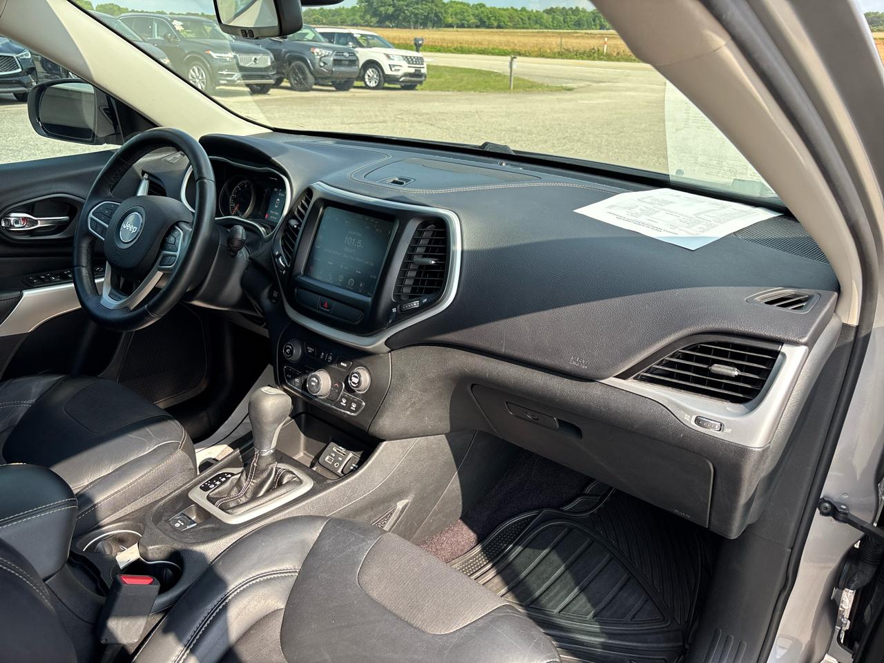 Jeep Cherokee Latitude Plus FWD 2018
