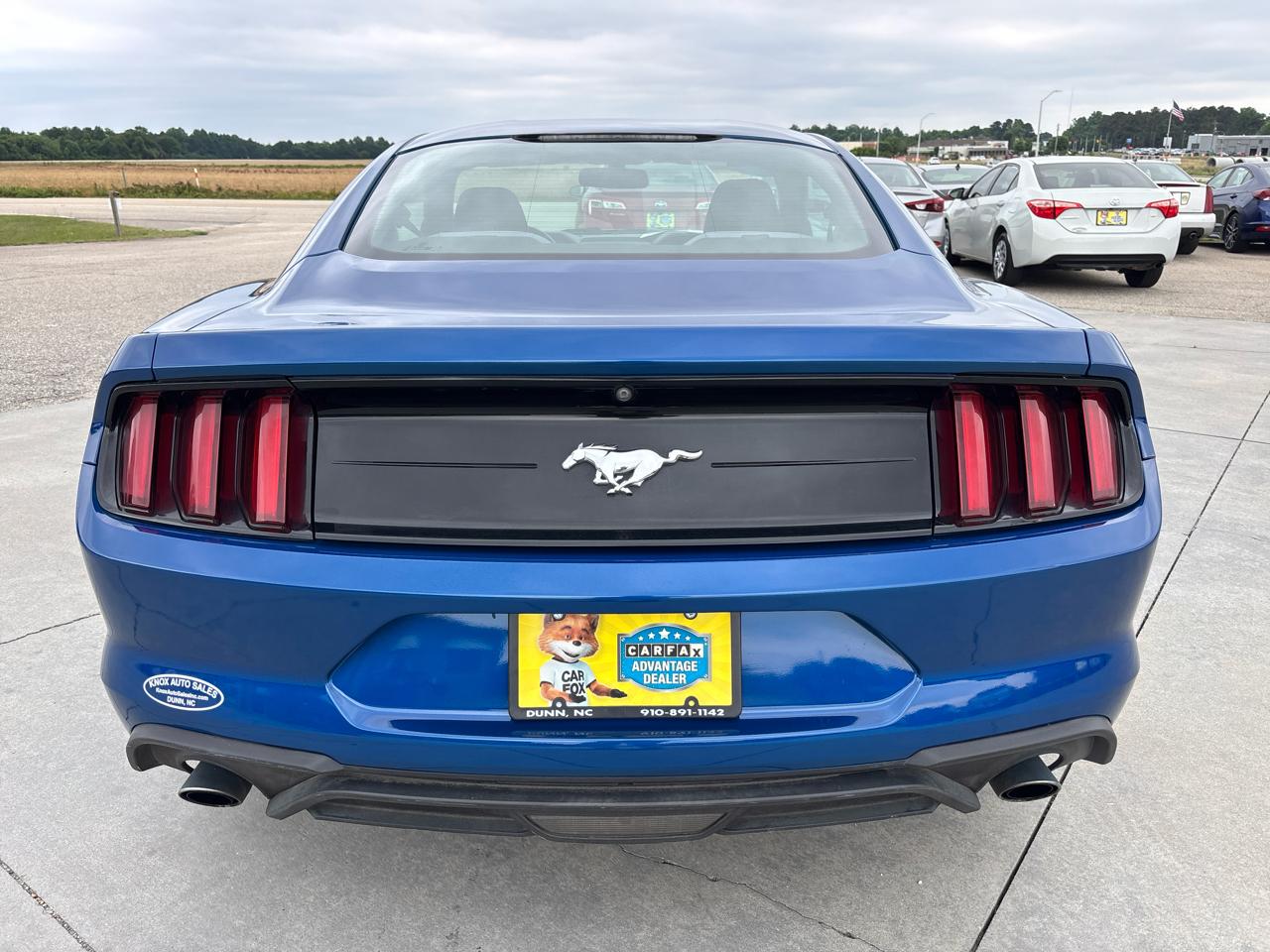 Ford Mustang EcoBoost Fastback 2018