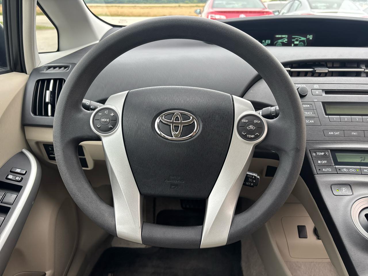 Toyota Prius 5dr HB I (Natl) 2010