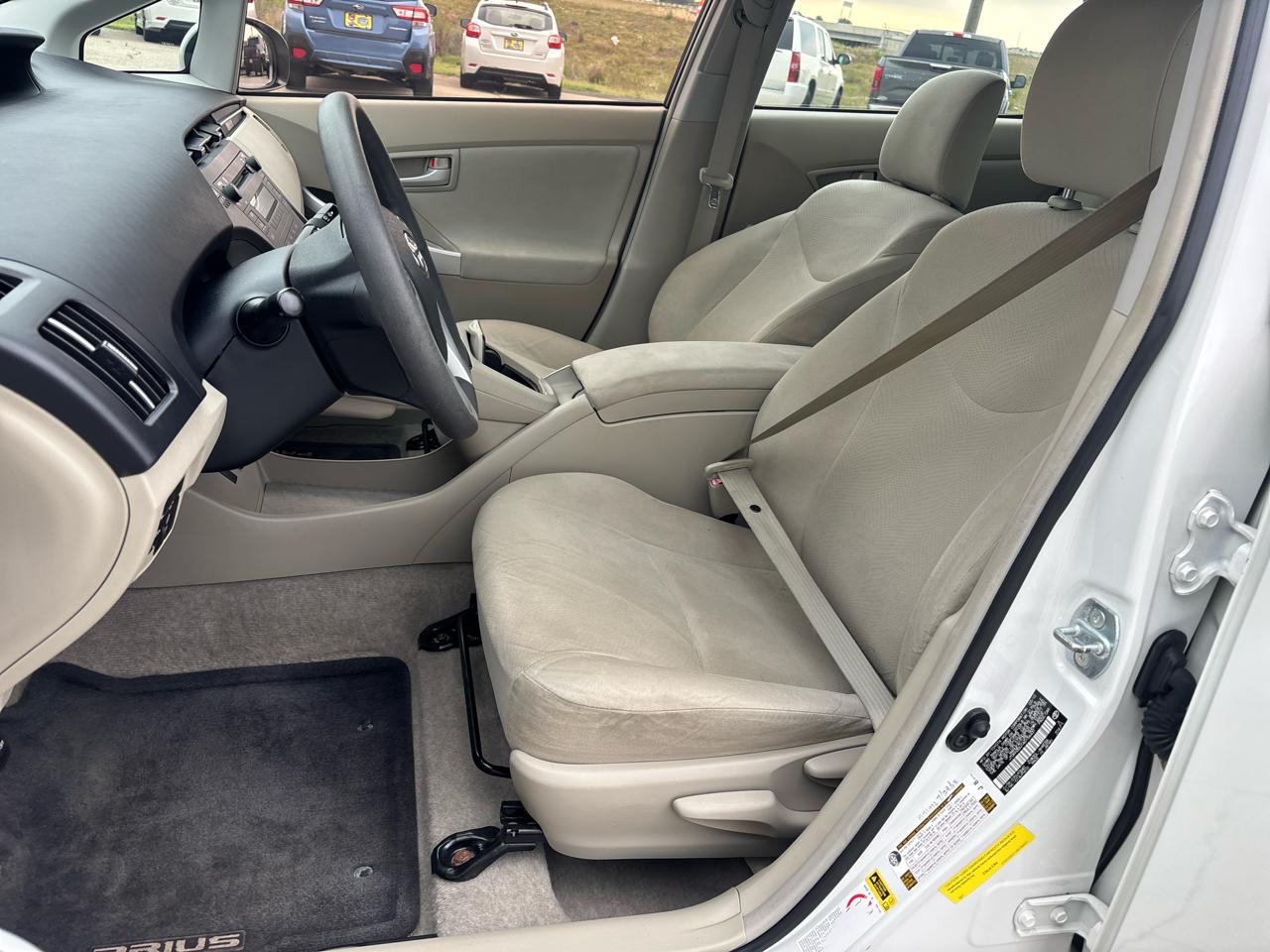 Toyota Prius 5dr HB I (Natl) 2010