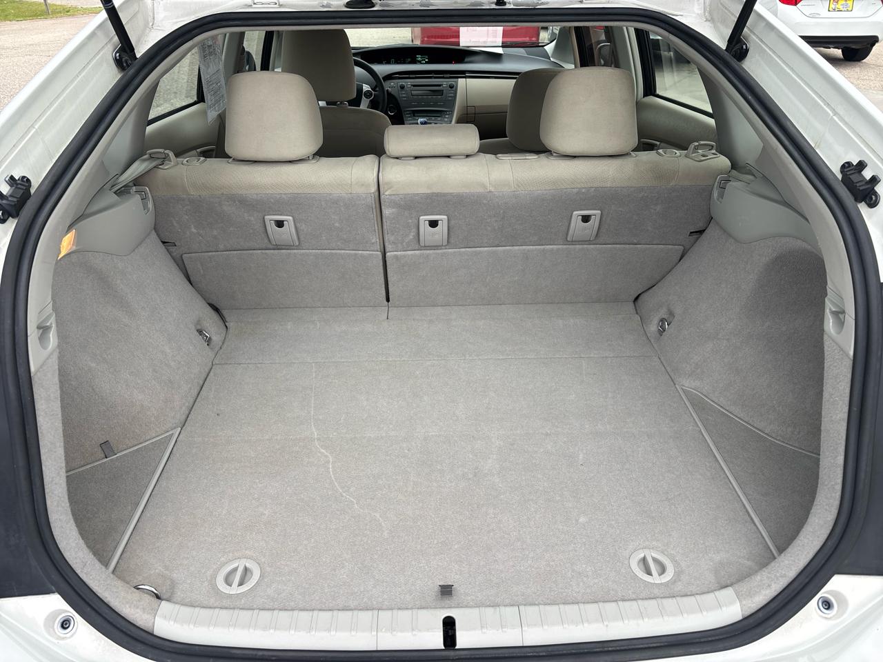 Toyota Prius 5dr HB I (Natl) 2010