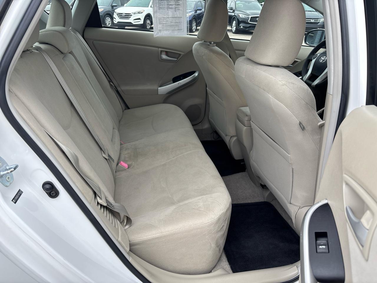 Toyota Prius 5dr HB I (Natl) 2010