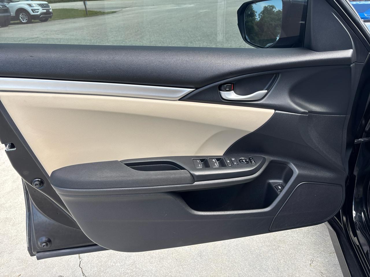 Honda Civic Sedan 4dr CVT LX 2016