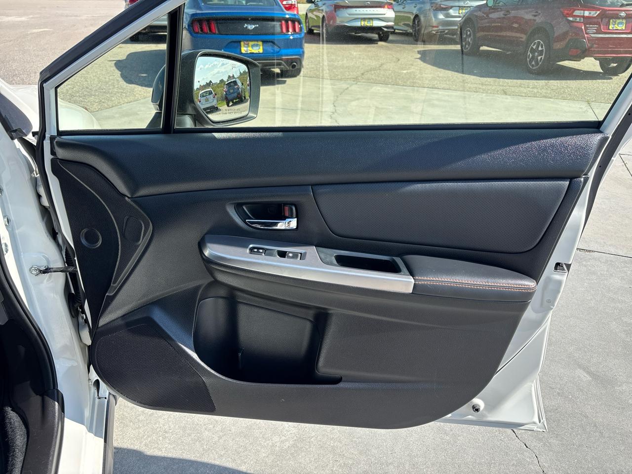 Subaru Crosstrek 5dr CVT 2.0i Limited 2016
