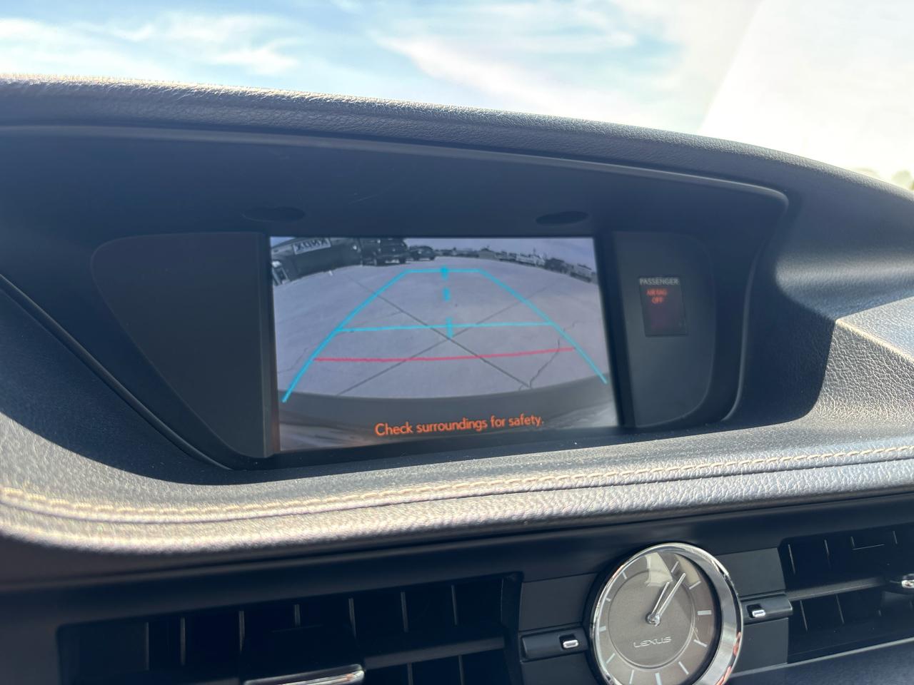 Lexus ES 350 4dr Sdn 2013